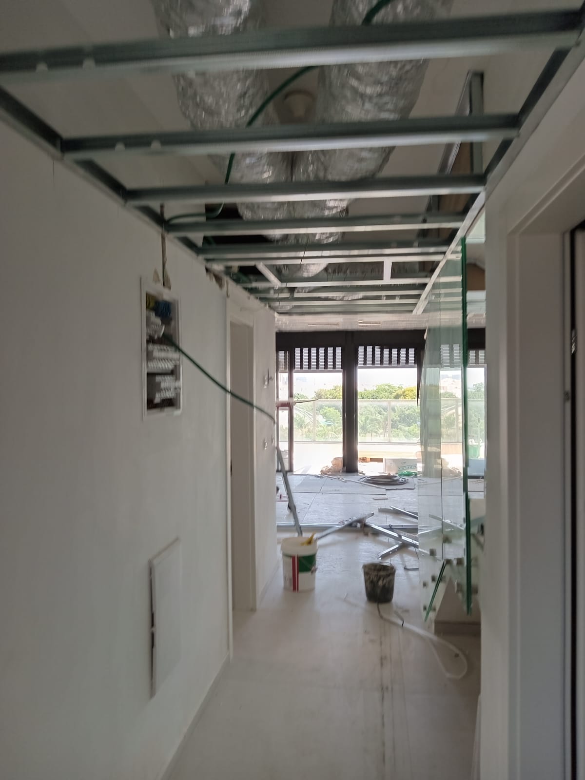 חיפוי וריצוף